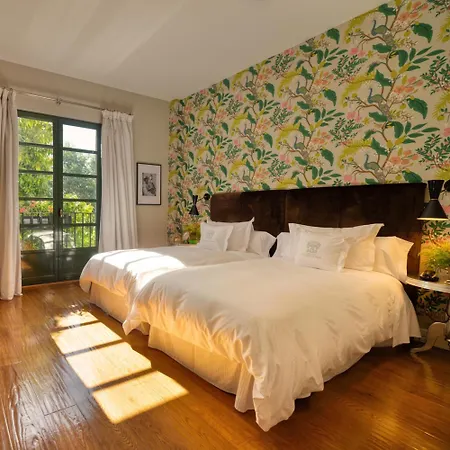 Отель A Quinta Da Auga Relais & Chateaux